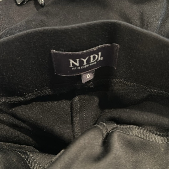 NYDJ Size 0 Skinny Black Stretchy Pants - Picture 6 of 13